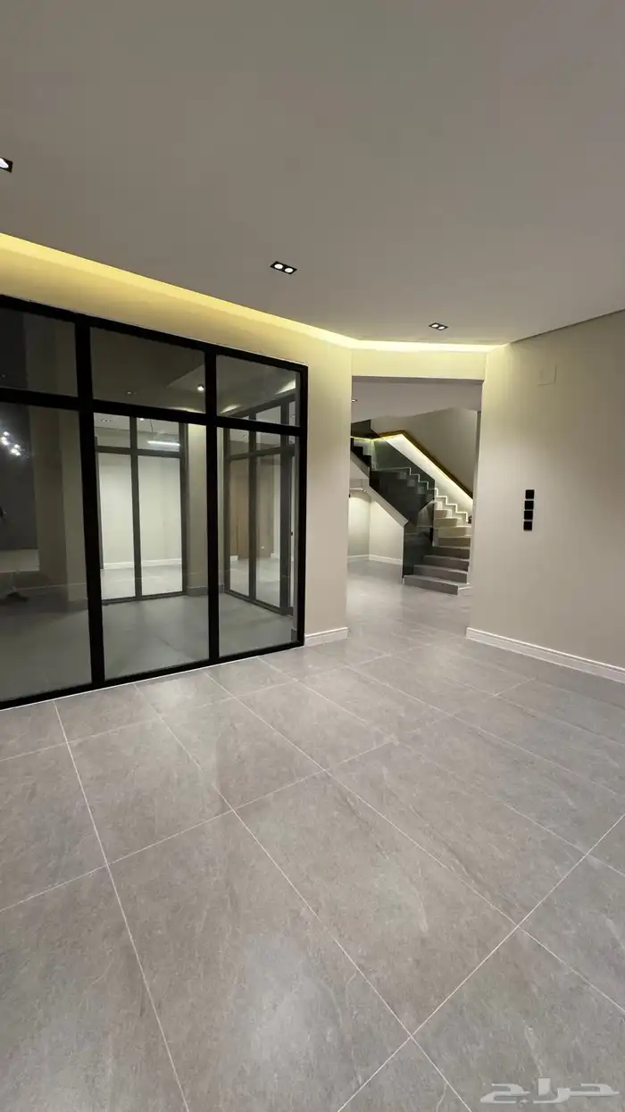 تبحث عن دبلوكس انيق ومودرن ووذيف بسعر 710الاف 13