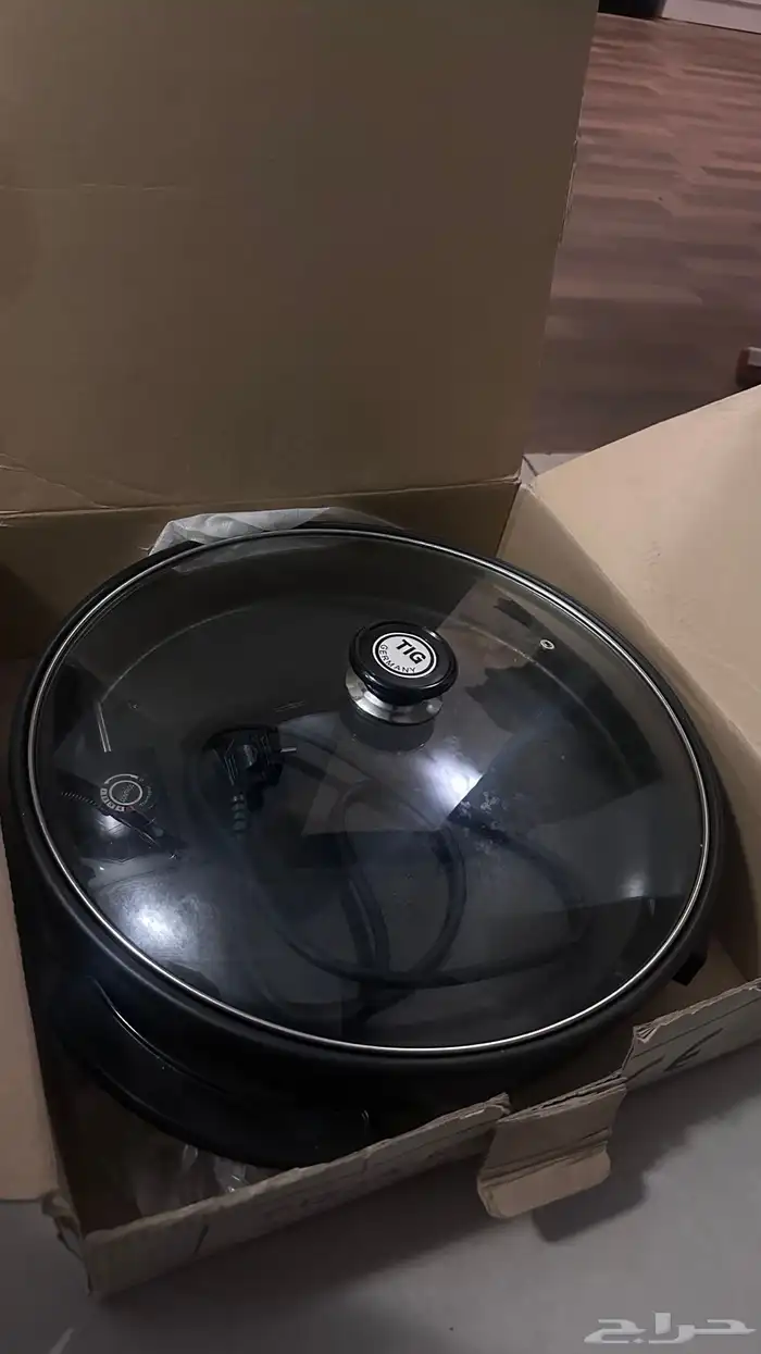 للبيع تلفزيون ماركة هام  صانعة بيتزا سخانه  فرن   مرايه 0