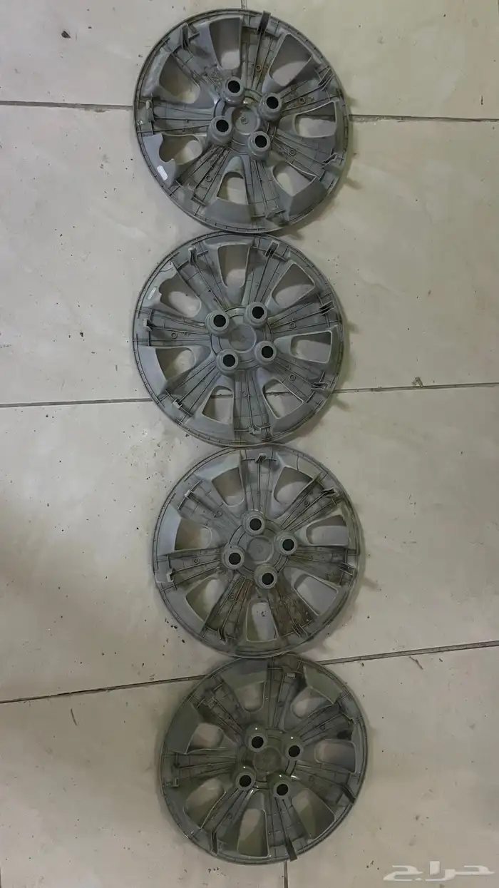 طقم طيس الوكالة اكسنت 2008-2011 على السوم 1