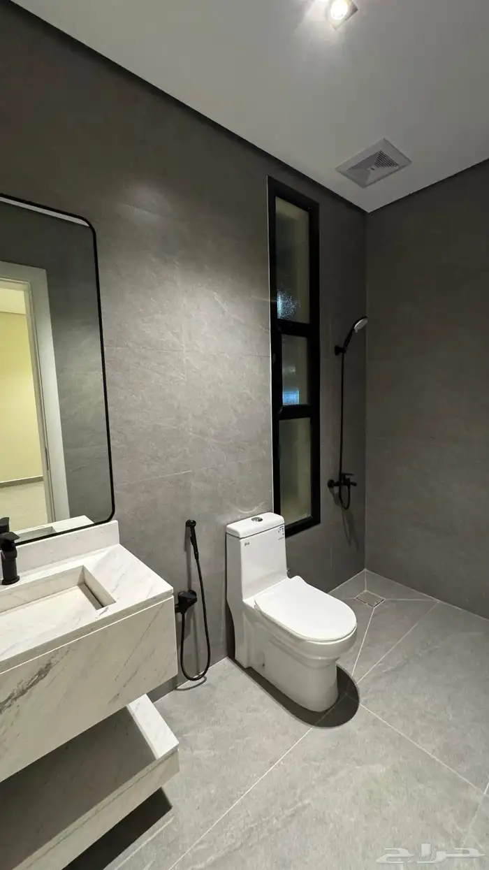 تبحث عن دبلوكس انيق ومودرن ووذيف بسعر 710الاف 23