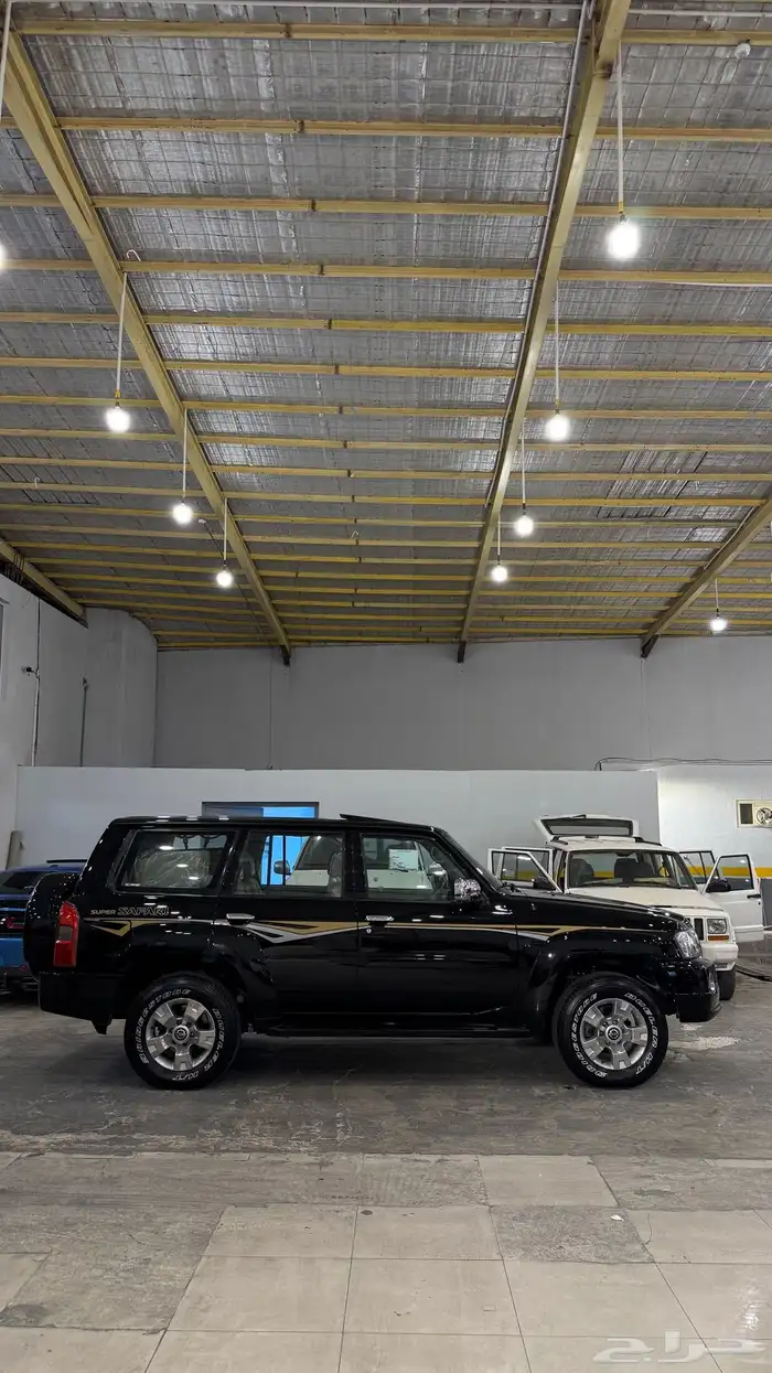 للبيع سوبر سفاري اسود PPF كامل 0