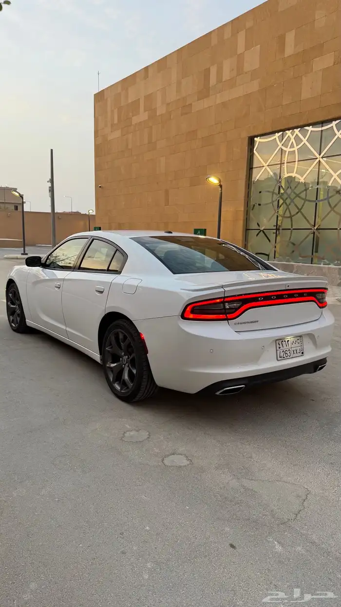 تشارجر V6 2017 2