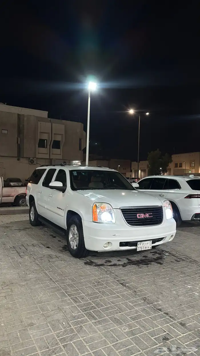 يوكن 2009 دبل طويل XL ممشى 260 2