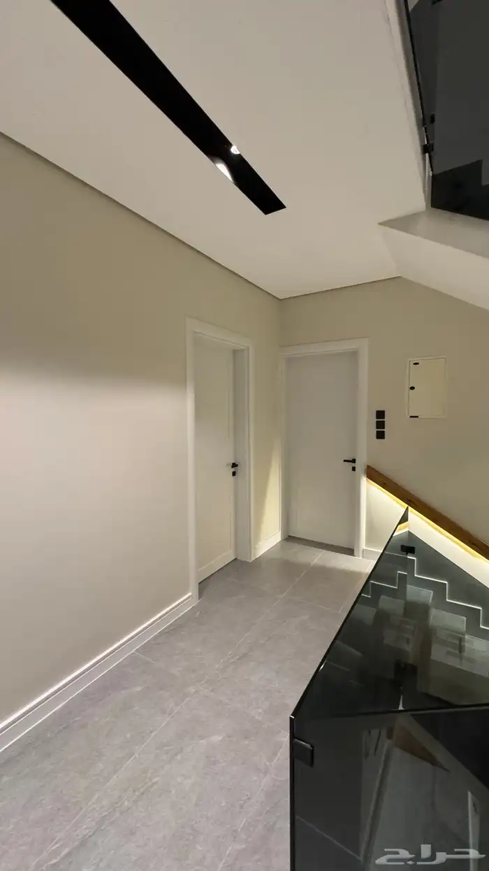 تبحث عن دبلوكس انيق ومودرن ووذيف بسعر 710الاف 30