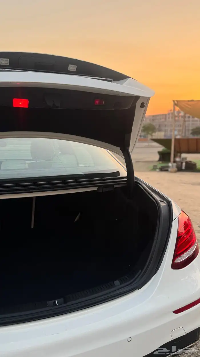 مرسيدس E300 2017 17