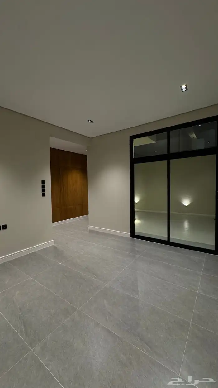 تبحث عن دبلوكس انيق ومودرن ووذيف بسعر 710الاف 3