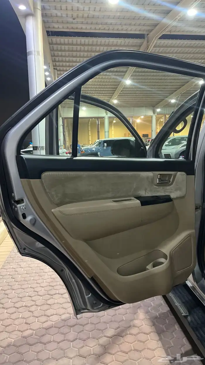 تويوتا فورتشنر 6 سلندر 16