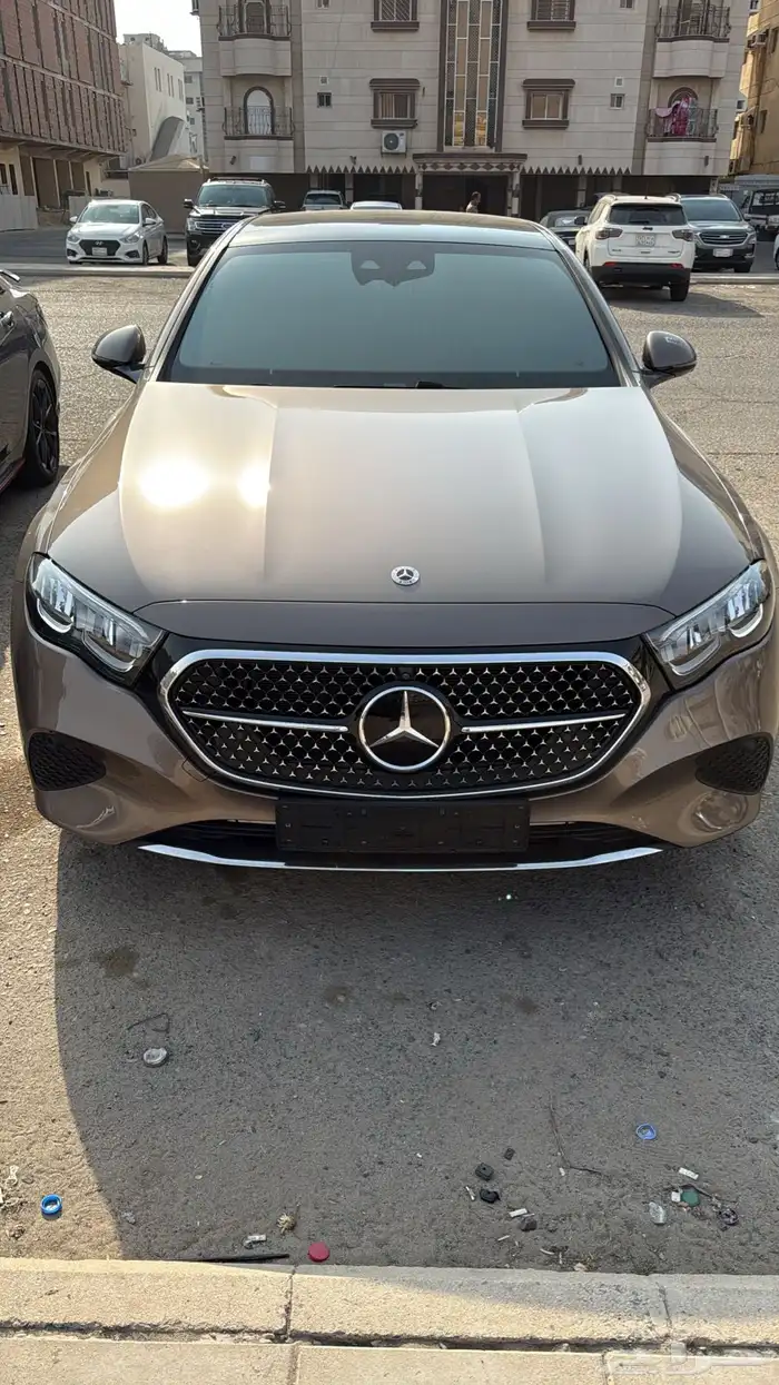 مرسيدس E200 28