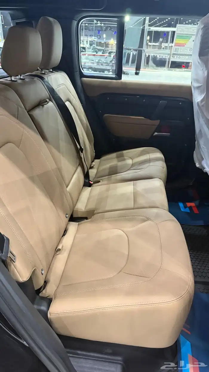 ديفندر 110 SE موديل 2026 7