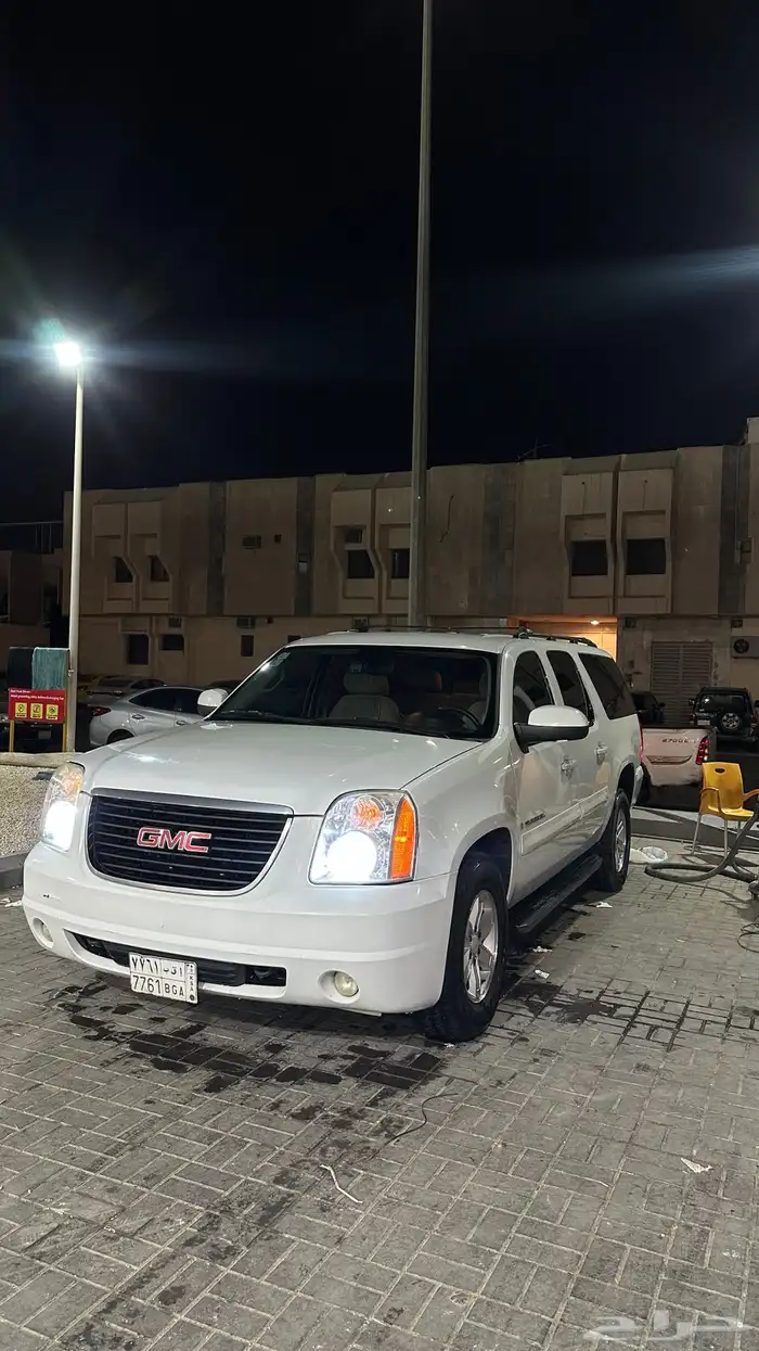 يوكن 2009 دبل طويل XL ممشى 260 0