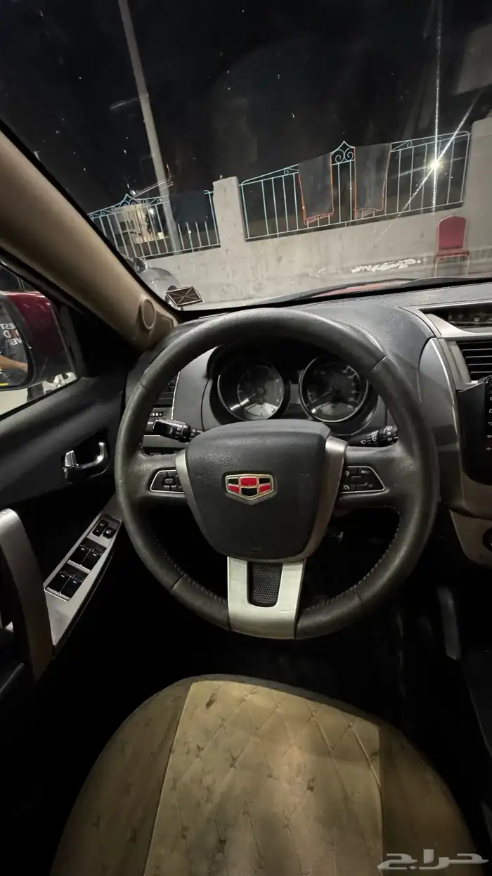 جيلي امجراند x7 موديل 2015 11