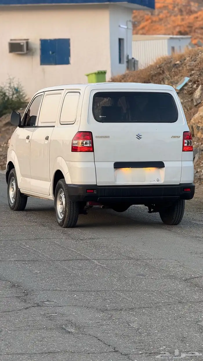 تم البيع دباب سوزوكي فان بضاعه بقمة النظافه ماشاءلله . 1