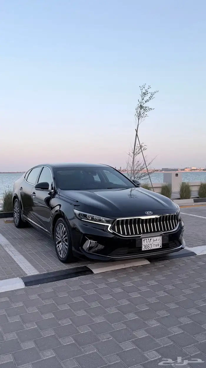 للبيع كيا كادينزا 2020 (k7) ستة سلندر 3.0 1