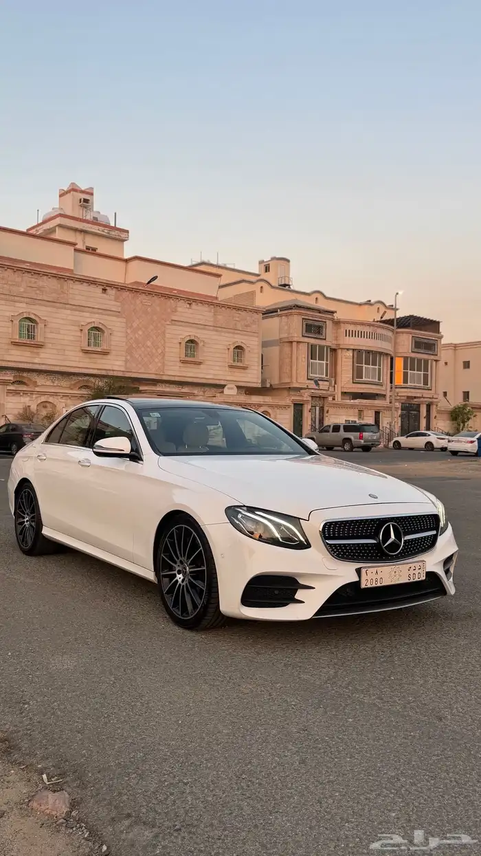 مرسيدس E300 2017 1