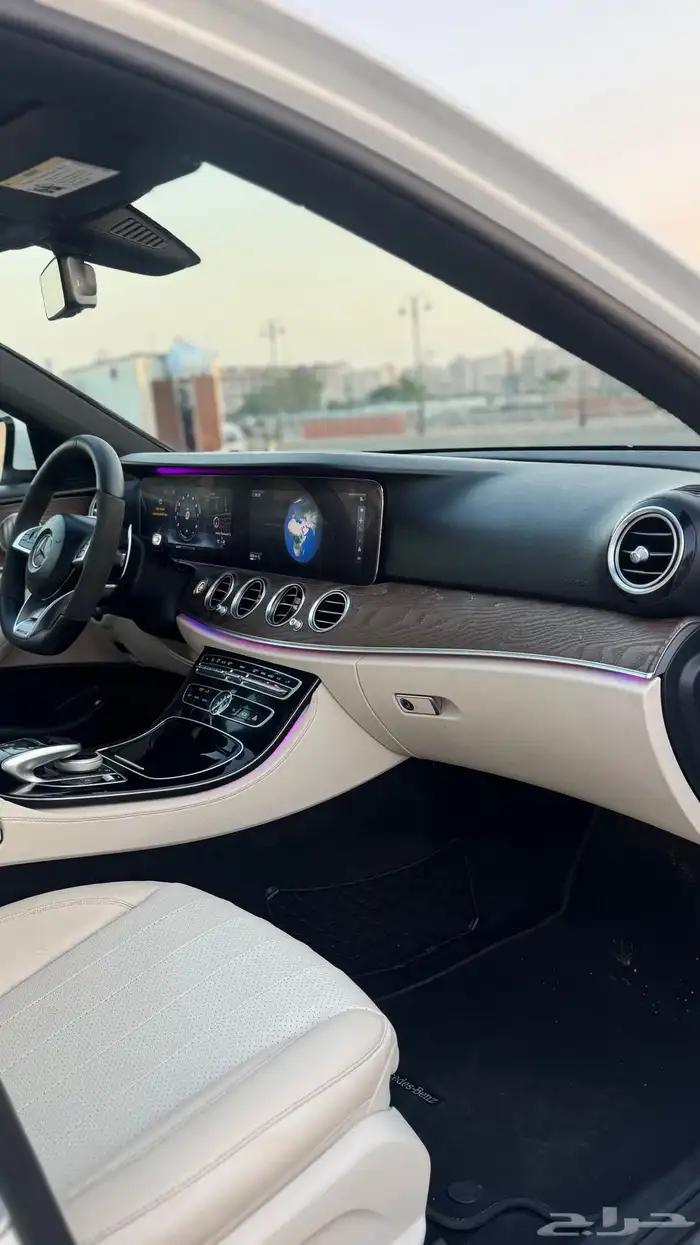مرسيدس E300 2017 10