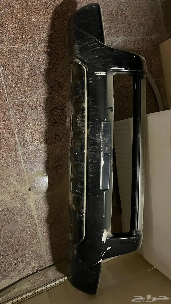 دقن صدام لاندكروزر 2011 0