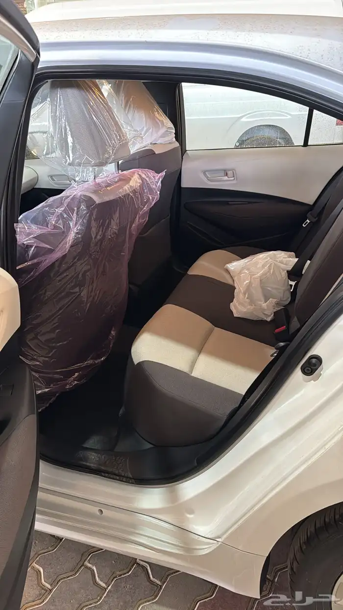 تويوتا كورلا XLI المطور جنوط بنزين 2026 9