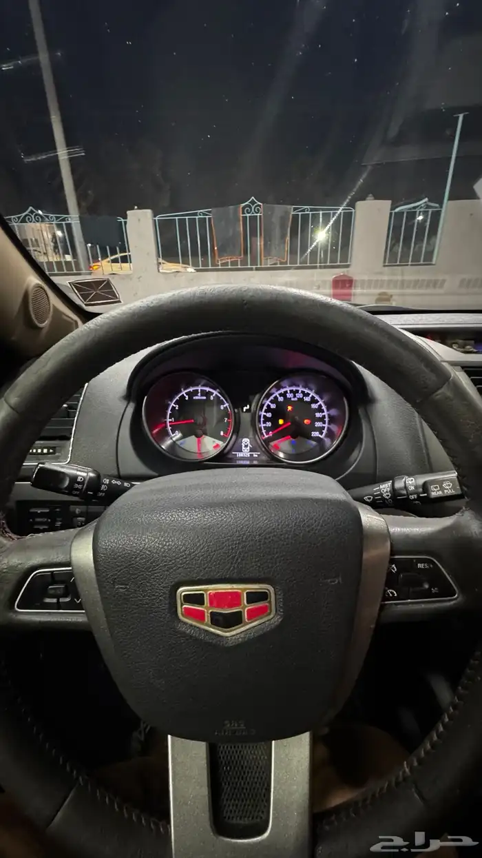 جيلي امجراند x7 موديل 2015 12