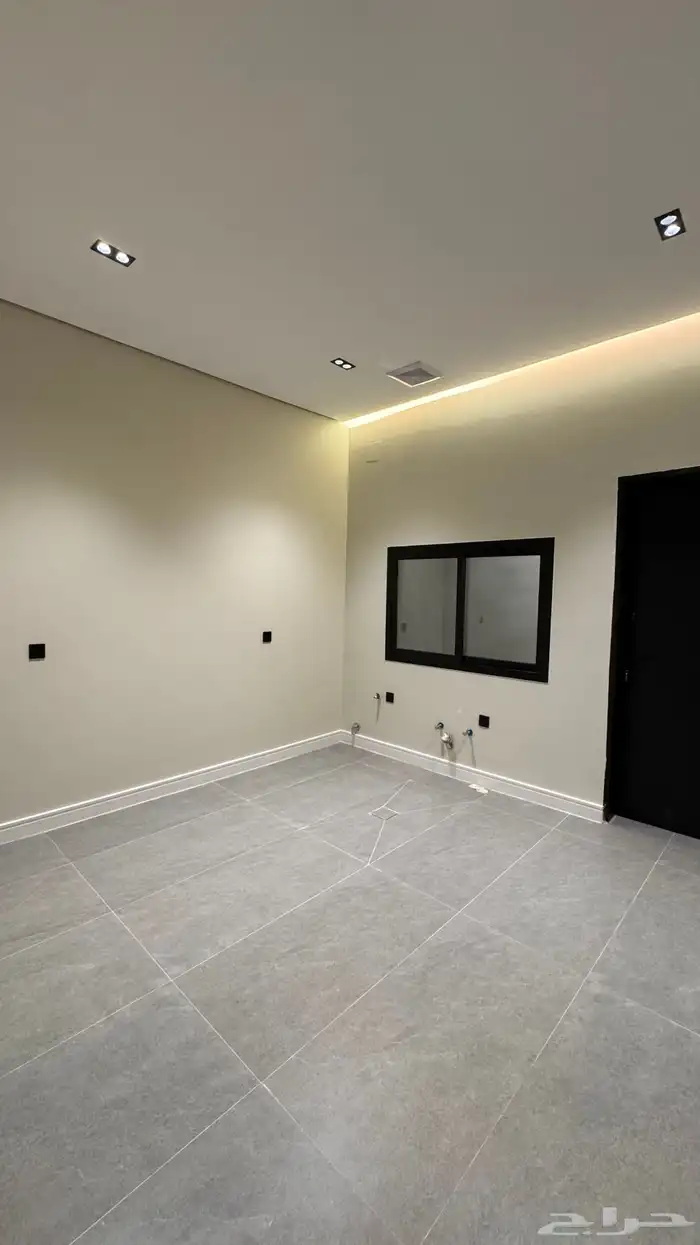 تبحث عن دبلوكس انيق ومودرن ووذيف بسعر 710الاف 15