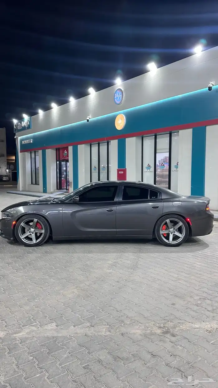 للبيع دوج تشارجر 1