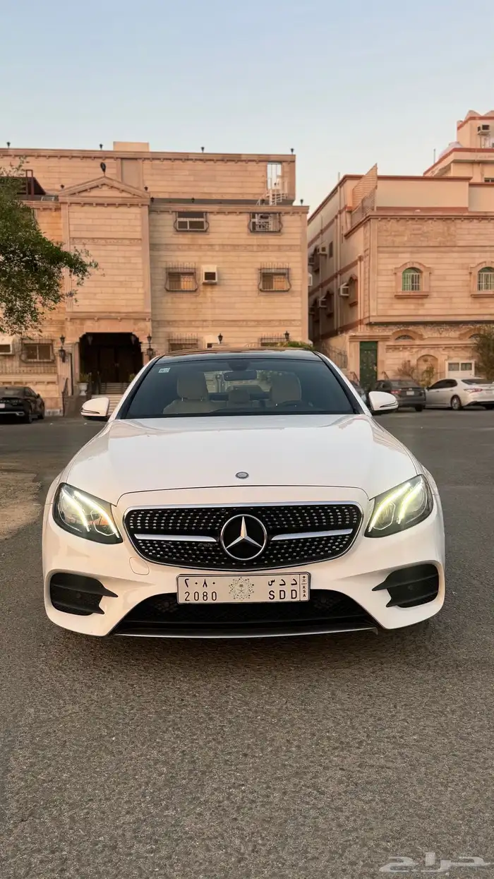 مرسيدس E300 2017 2