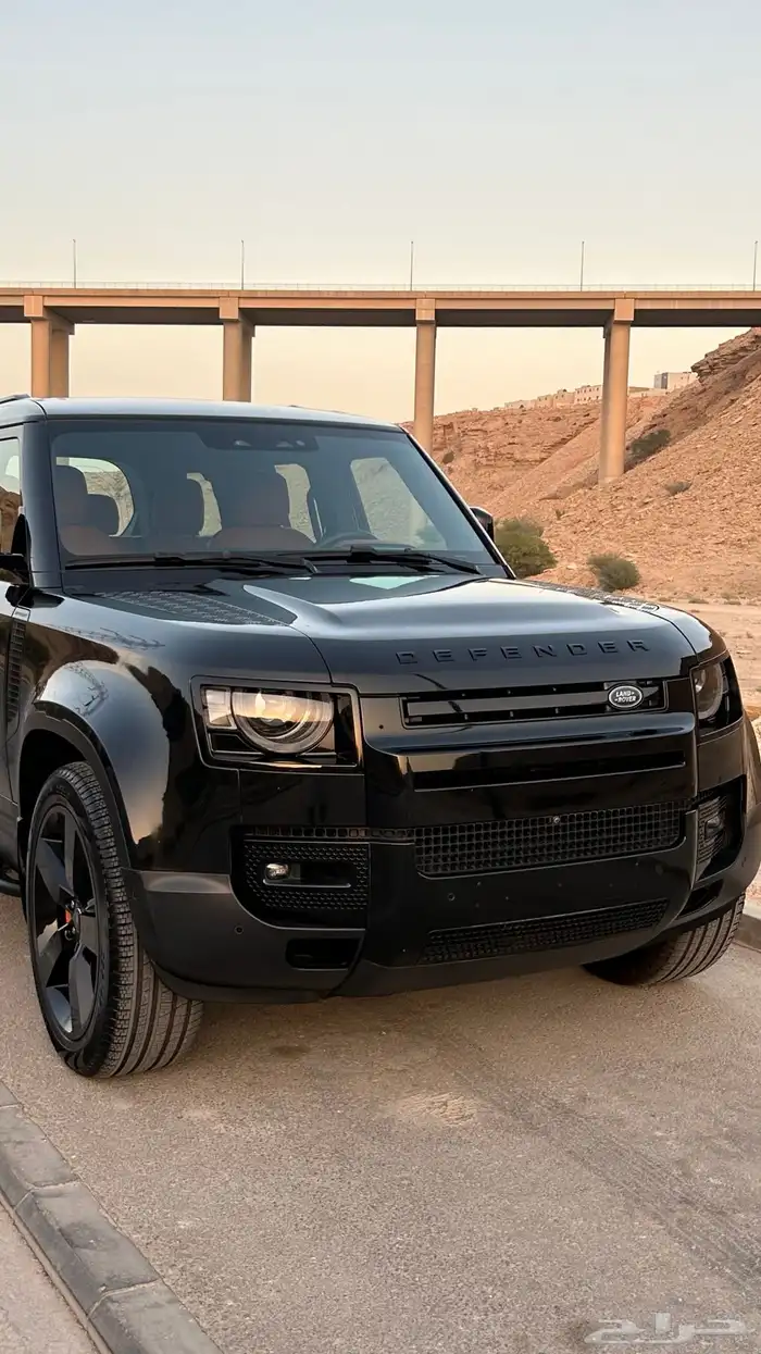 ديفندر 2020 V6 8