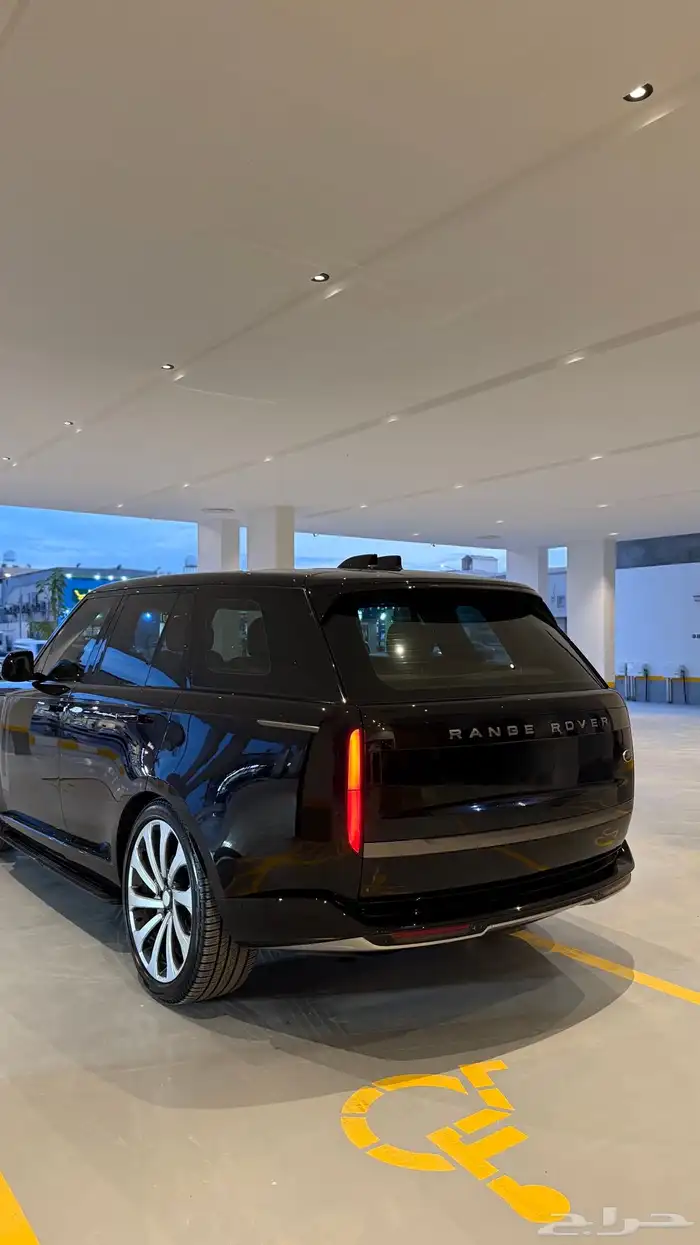 رنج روفر 2023 11