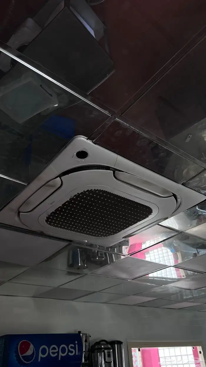 اغراض مطعم 0