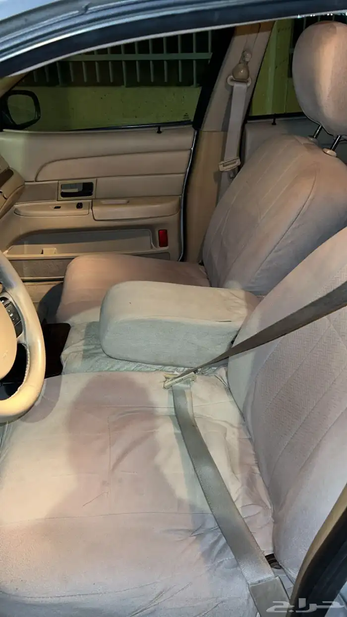 للبيع فورد فكتوريا2011 6