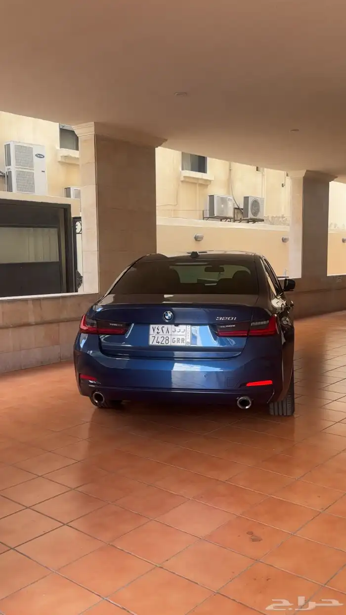BMW 320 -2023 11