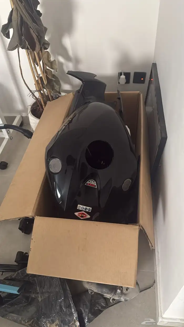 دباب هوندا CBR 1000 RR 5