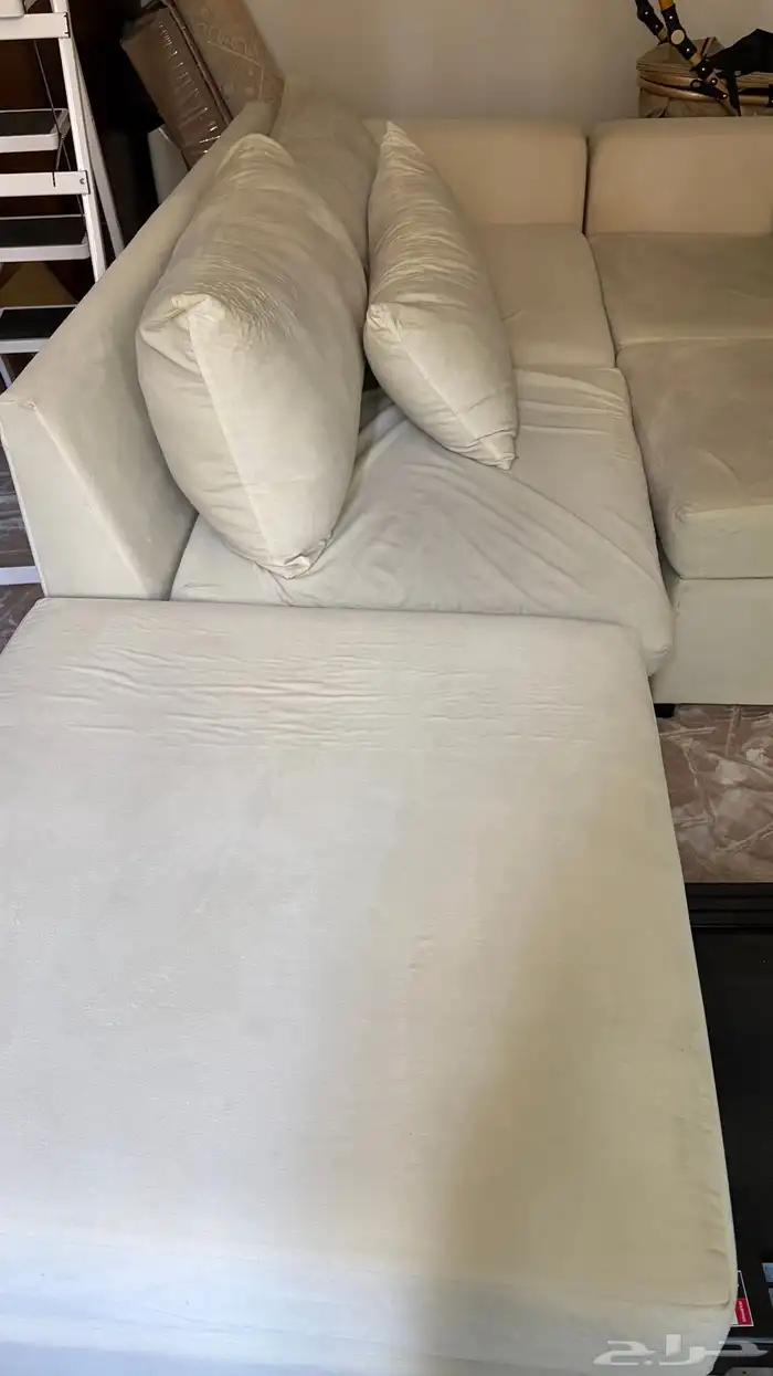 كنب حرف L مع طاولة تلفزيون مع طاولة قهوة واربع قطع جانبيه 0