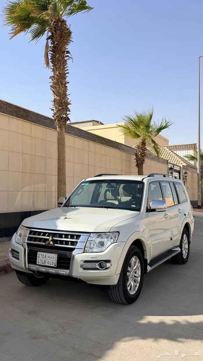 باجيرو 2020 عداد 125 الف ك 24