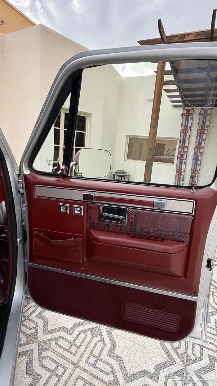 جمس 1981 رصاصي 21