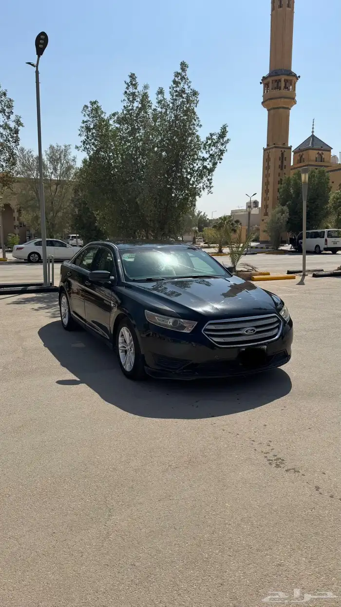 فورد تورس 2014 للبيع. الرياض 0