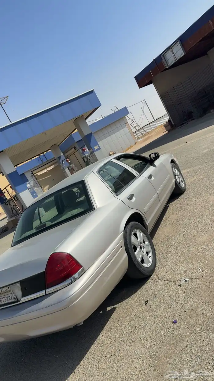 فورد فكتوريا 1