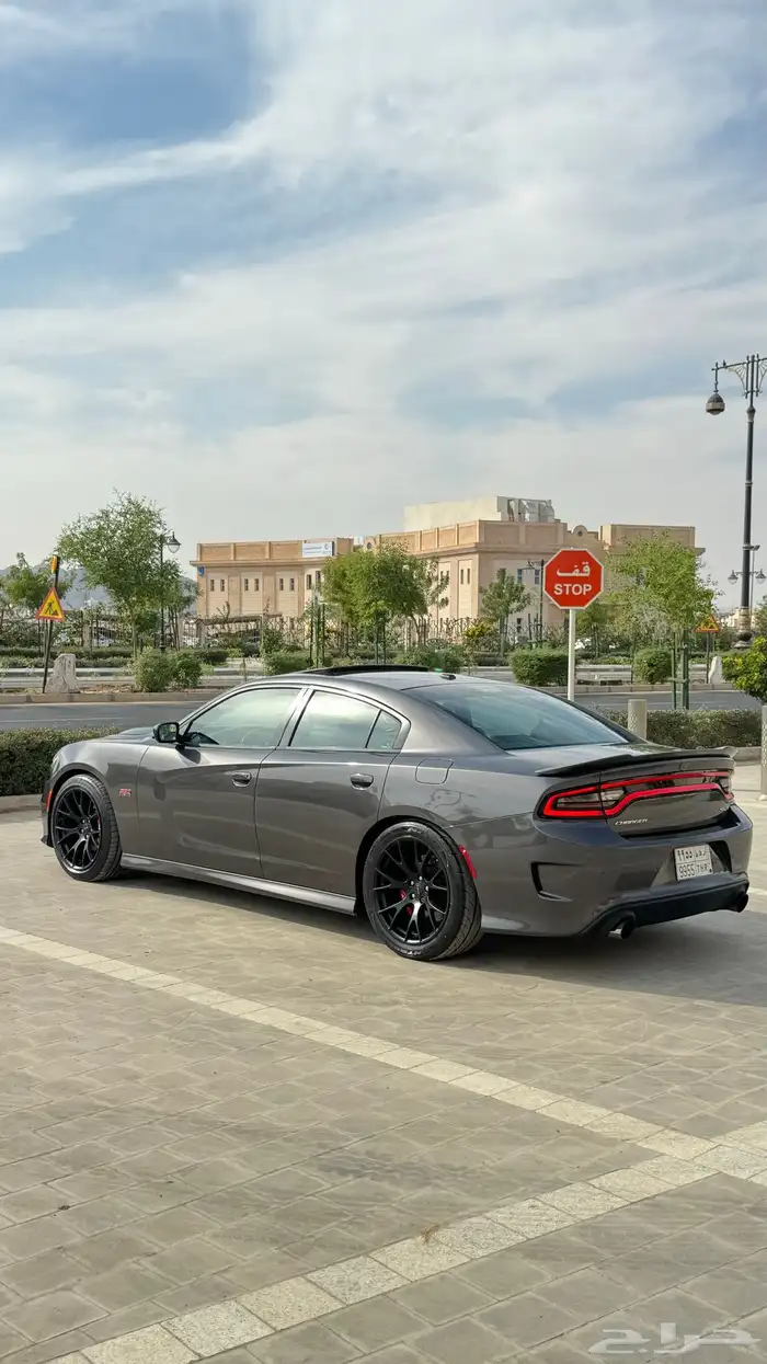 تشارجر SRT قمة النظافه 6