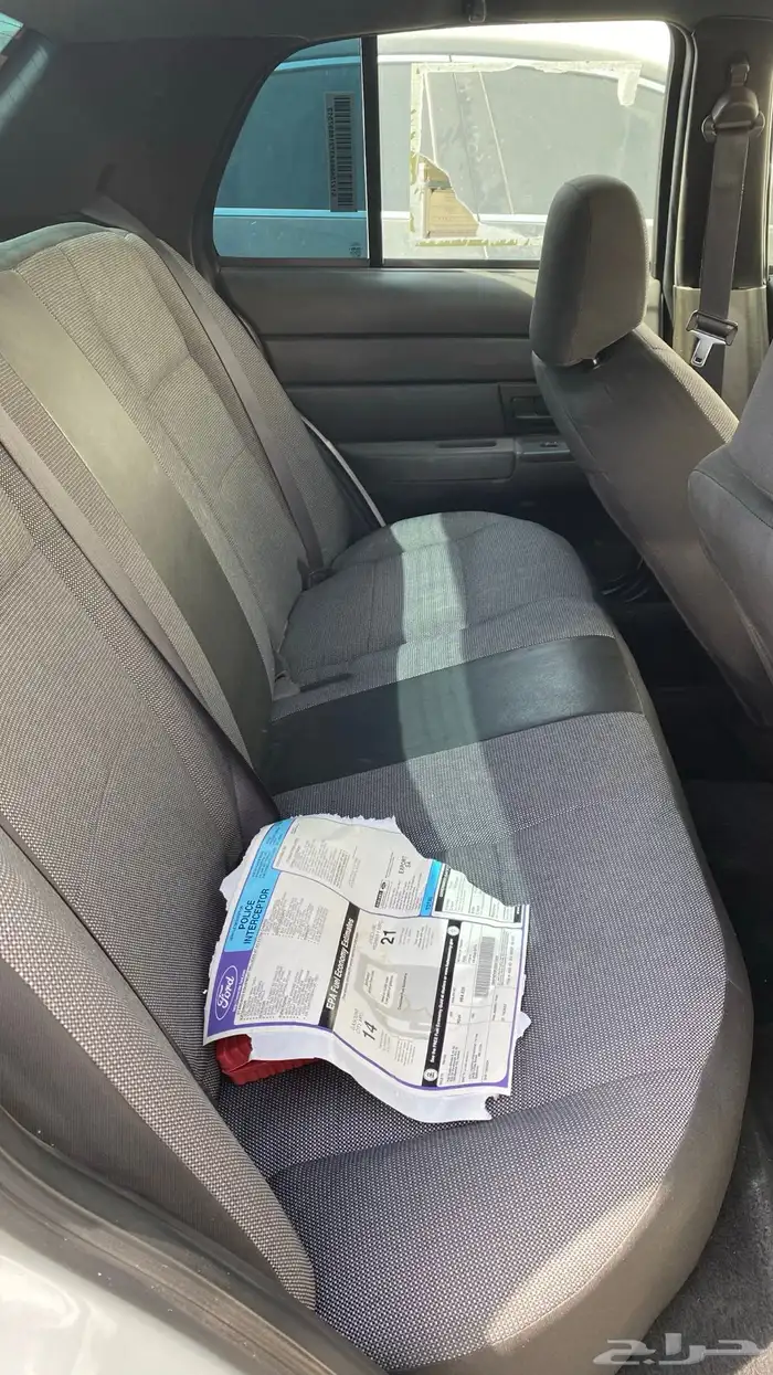 فورد بوليسي 5