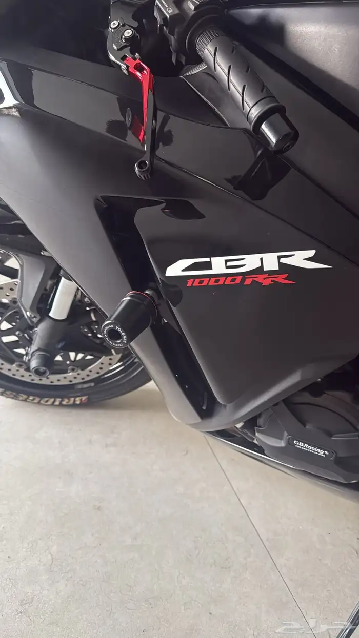 دباب هوندا CBR 1000 RR 7