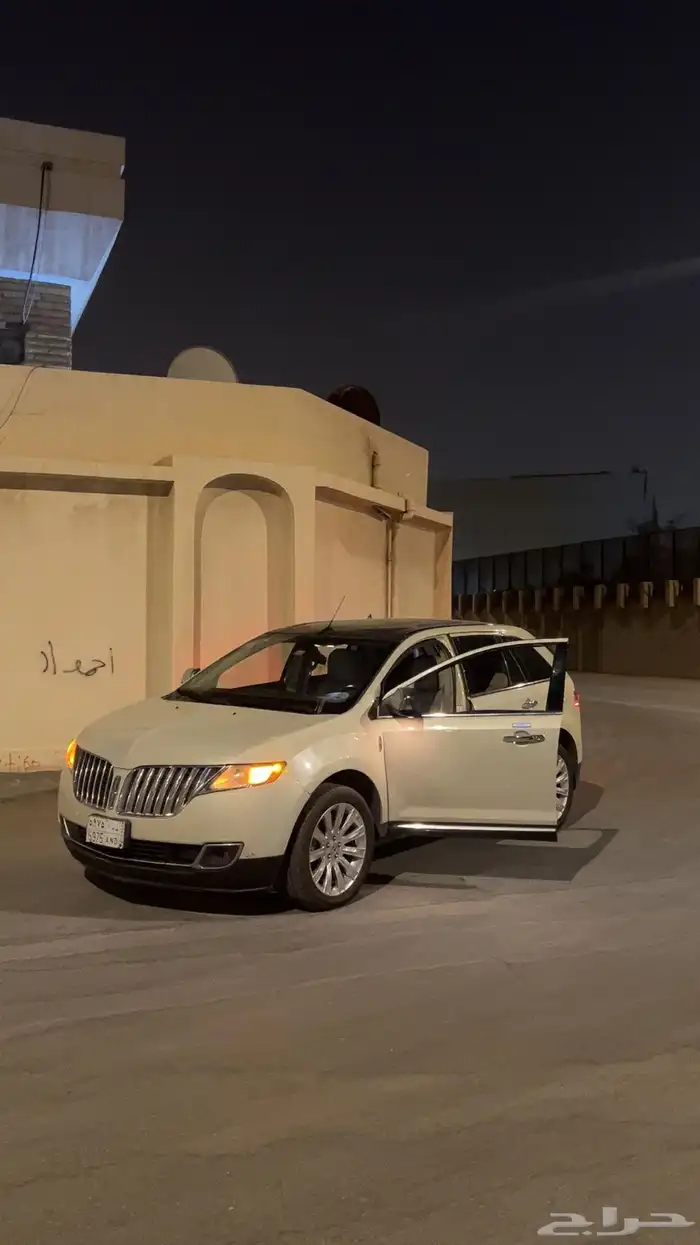 Lincoln MKX 2015   Full Option 6