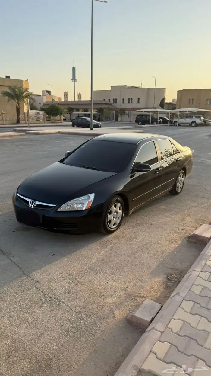 للبيع اكورد 2006 اسود نظيف 0