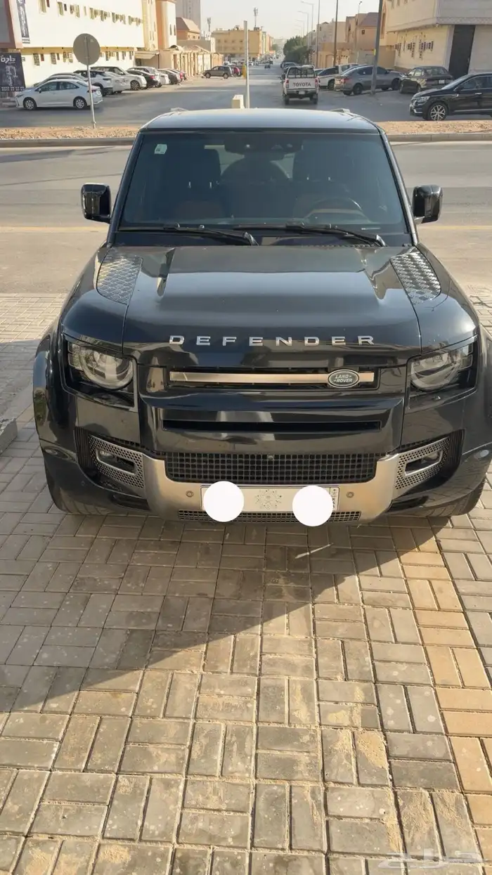 ديفندر X 2021اسود (يوجد به عطل ) 0