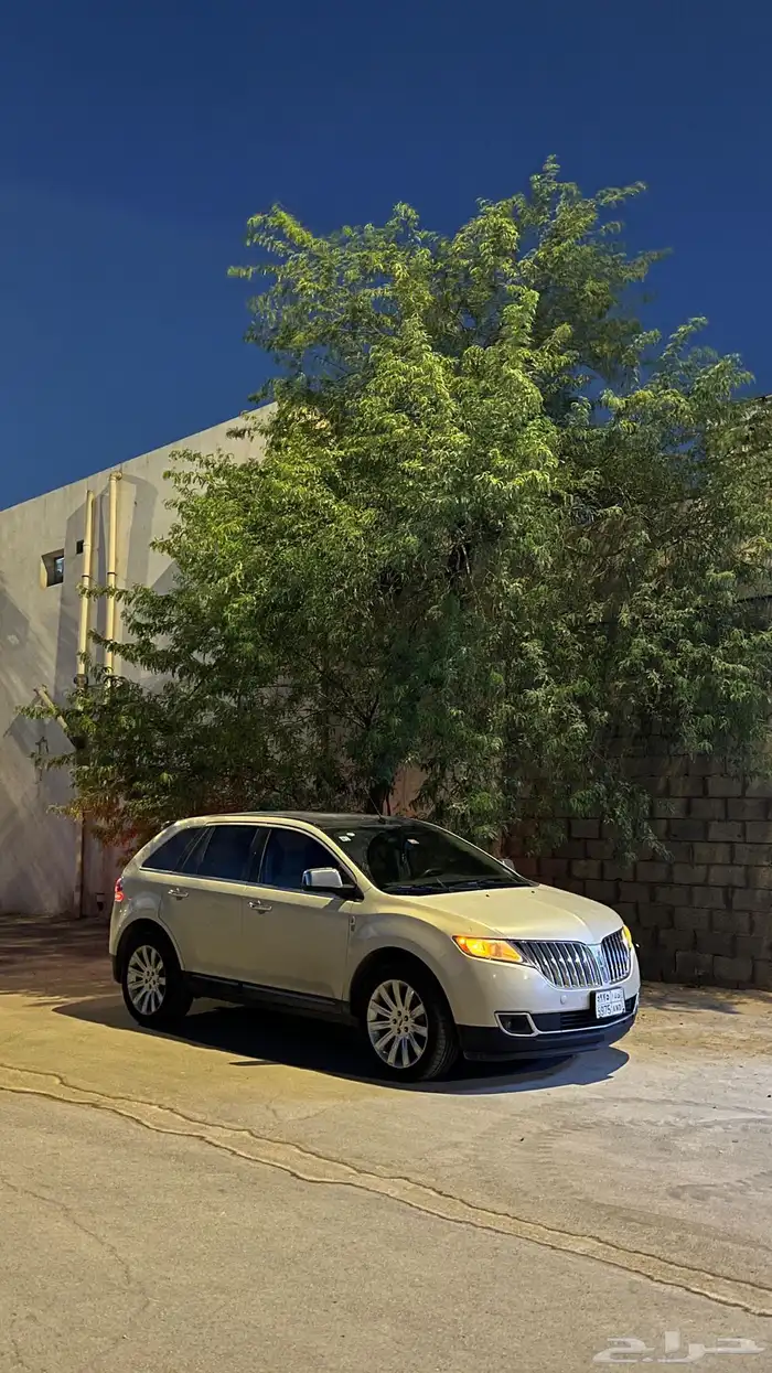 Lincoln MKX 2015   Full Option 3