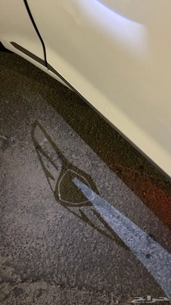 جنسس g80 2015 ممشى 300 السياره م تشكي من شي ع المفتاح 2