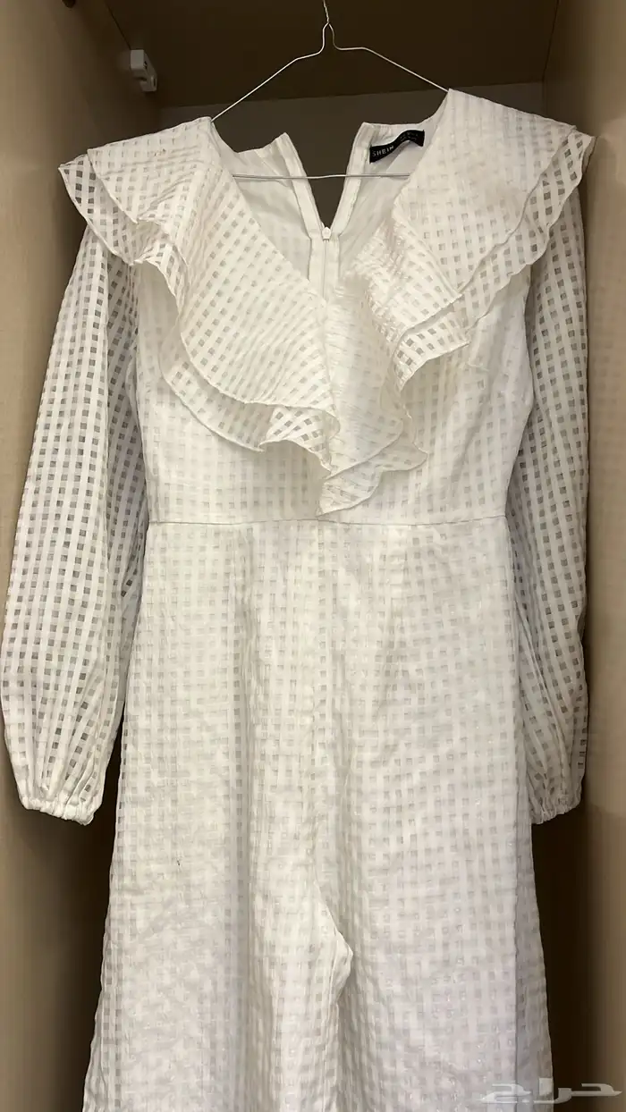 فساتين وعبايات وكعوب بالاسعار الي تبونها وفيه خصومات لحقو 8