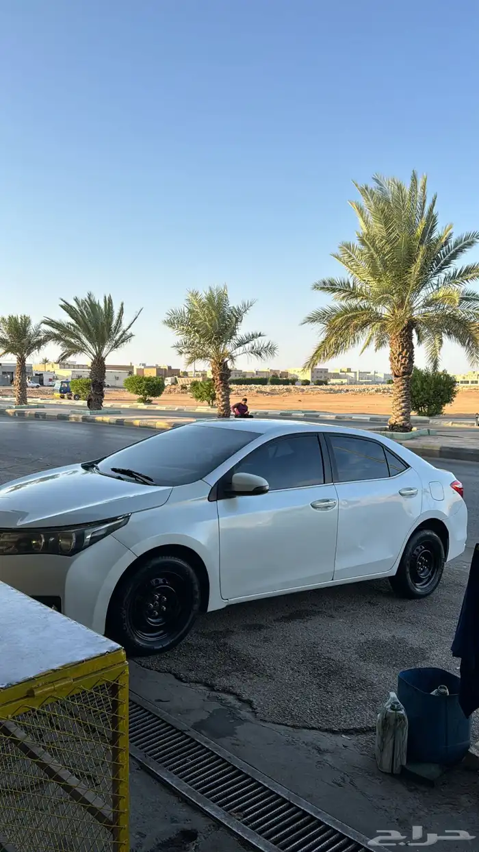 كورلا 2014 فل كامل للبيع 9