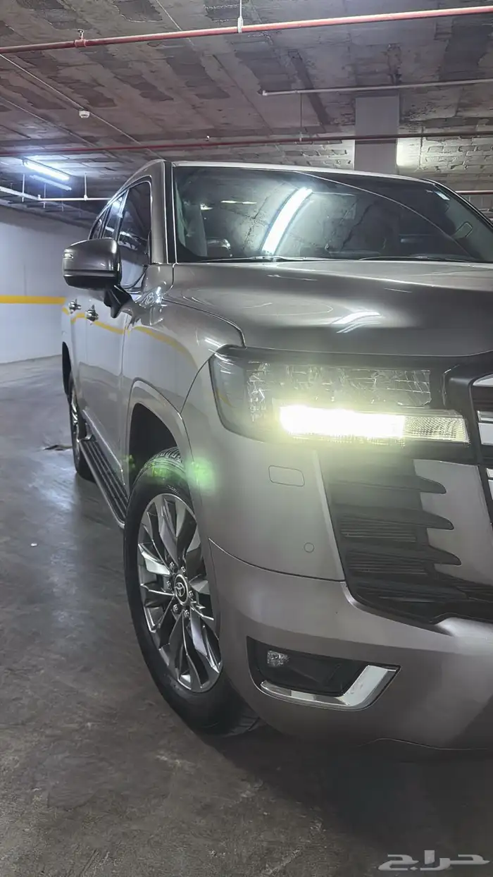 لاند كروزر رقم L4 2023 18