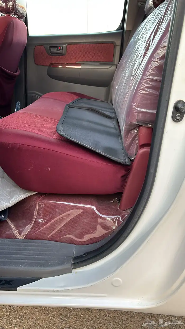 هايلكس 2015 فل كامل مخزنة مالك اول 17