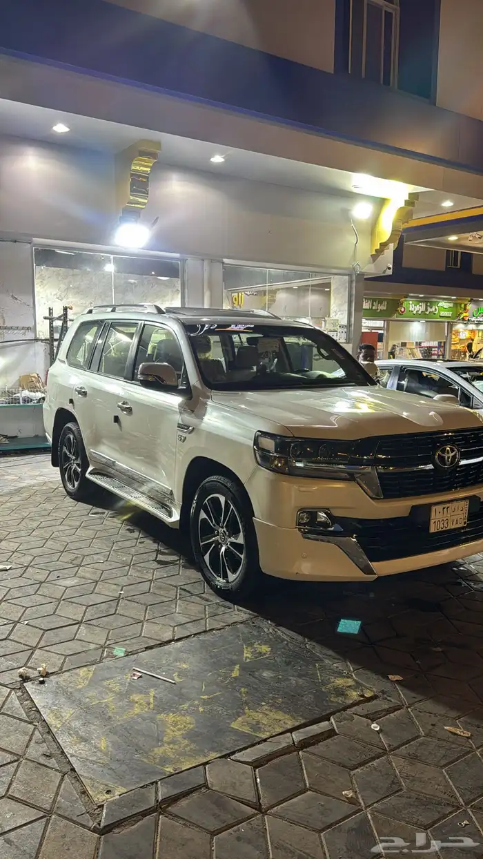 لاندكروزر جي اكس ار 2017 0