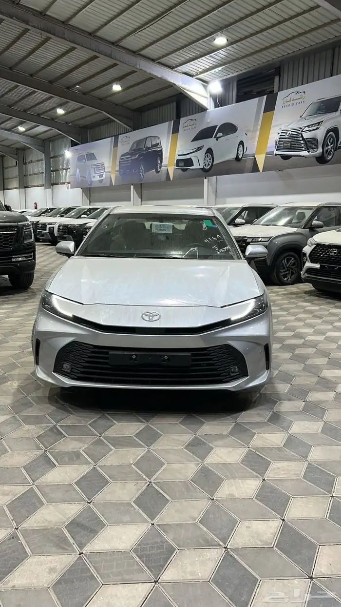 كامري 2025 E استاندر هايبر سعودي فضي 0